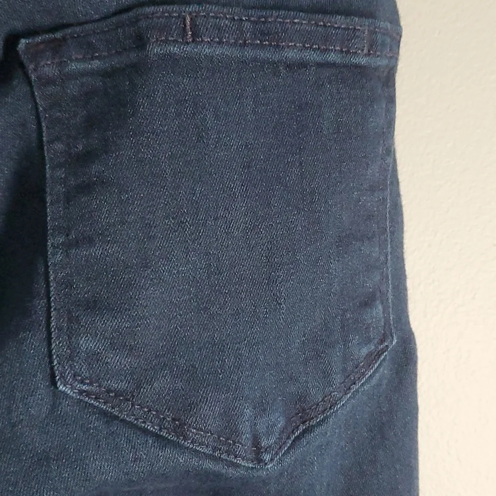 Paige jeans women's size 26 size 2 US dark medium blue Verdugo ankle